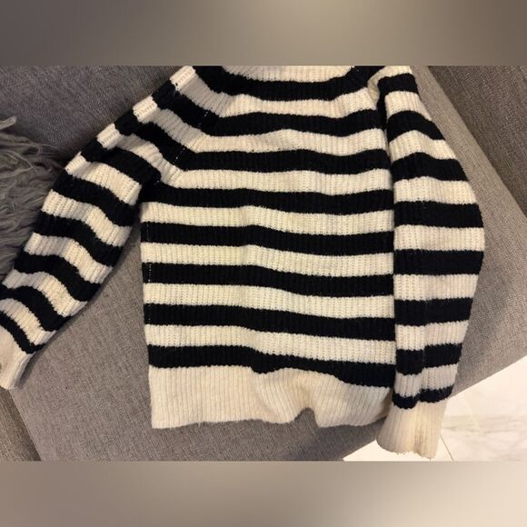 Kids Black and White Striped Cardigan #21 - Picture 4 of 7